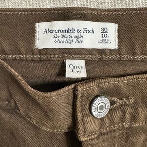 Abercrombie & Fitch 90s Straight Curve Love Ultra High Rise Jeans